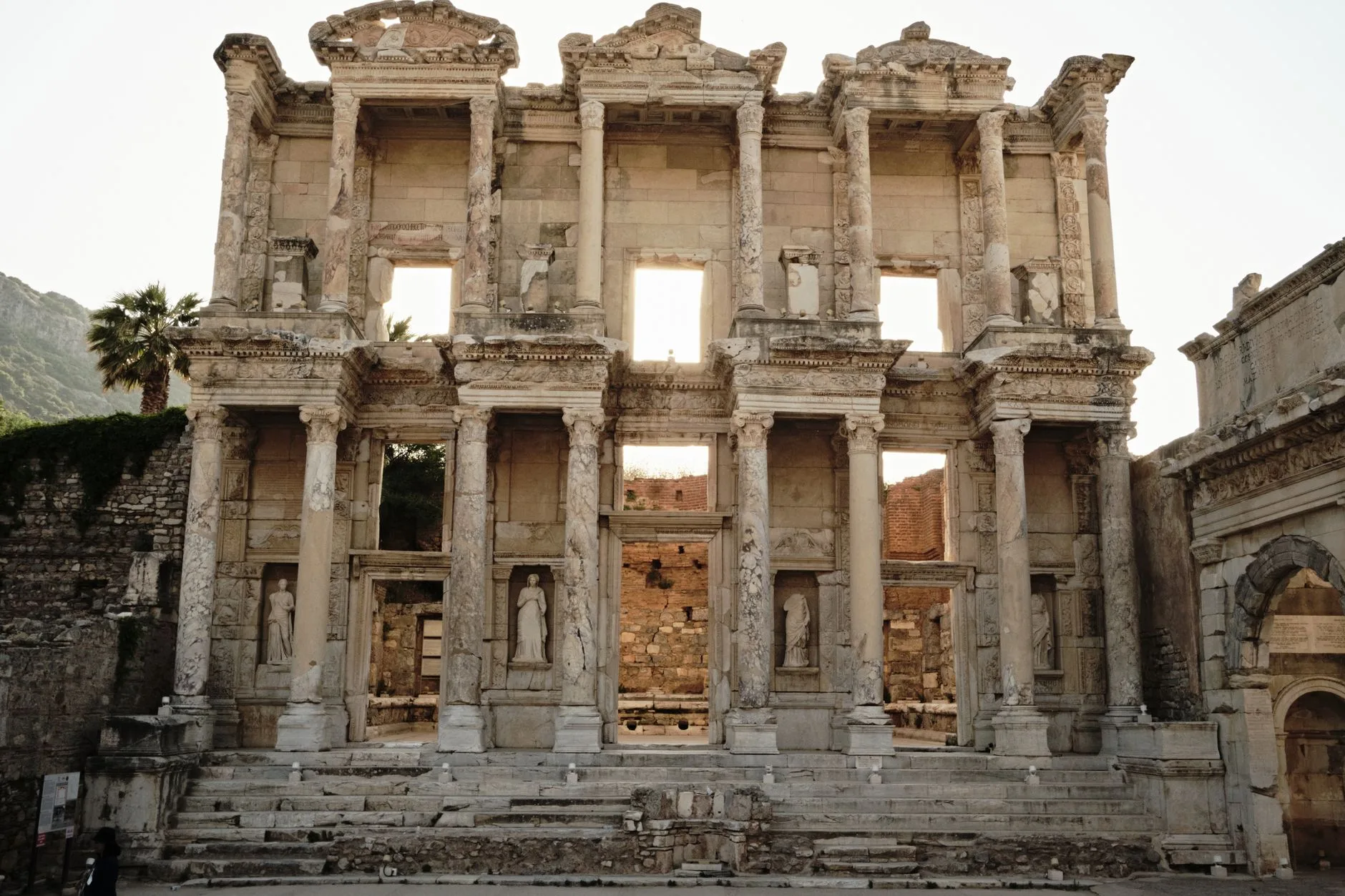 ️ Jour 1 matin : Éphèse, la grande cité antique
